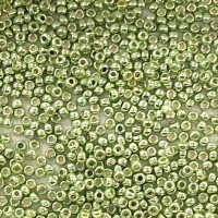 11/0 Lt Green Metallic Permanent   Toho