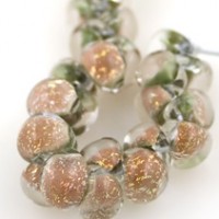 Boro Teardrop Glitter Strawberry Cream