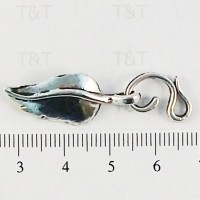 Leaf clasp