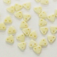 Triangle 2 Hole Cream Luster
