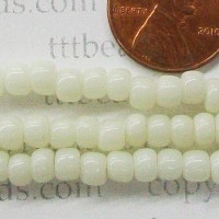 Greasy Buttermilk 5/0 Pony Beads