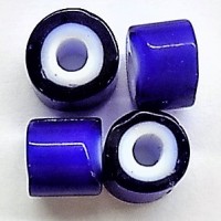 8mm Venetian Cobalt White Hearts TT677
