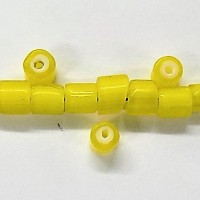 4mm Venetian Yellow White Heart TT677