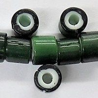 8mm Venetian Green White Hearts TT677