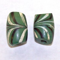 Combed Green Collector Bead